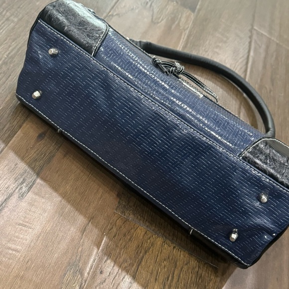 Miche Purse - Picture 6 of 10